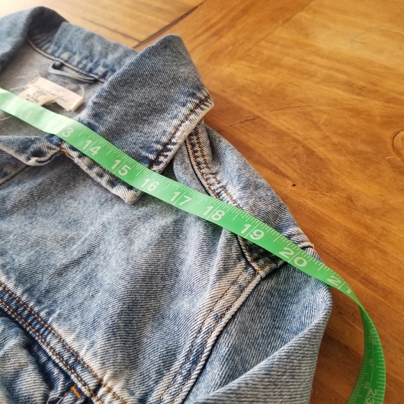 H&M Denim Navy Floral-Embroidered Trucker Jacket - Picture 10 of 11